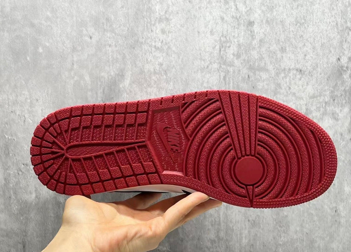 Nike Air Jordan 1 High OG