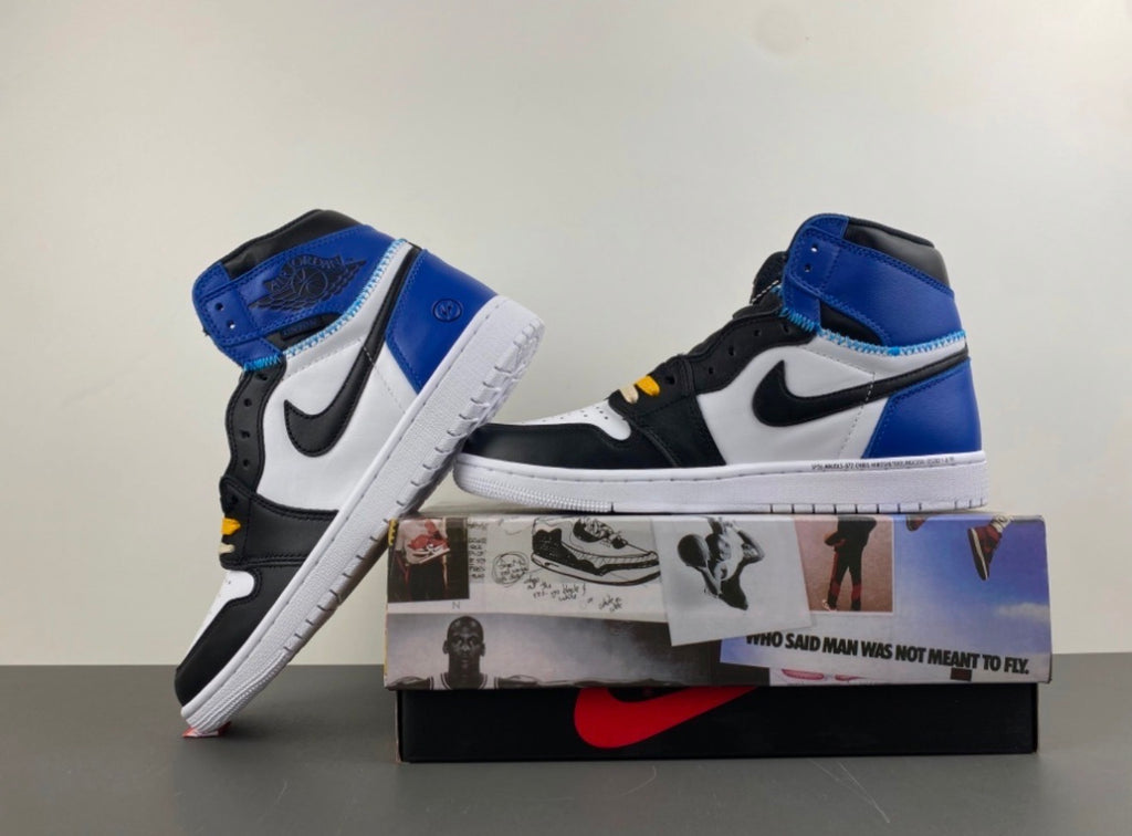 Nike Air Jordan 1 High OG – Black / Royal Blue