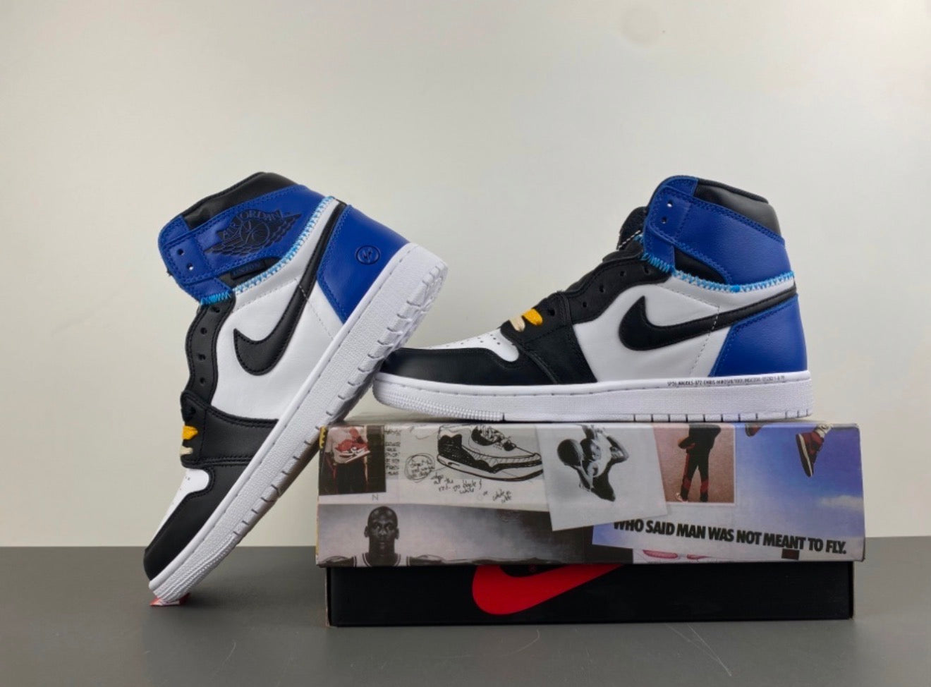 Nike Air Jordan 1 High OG – Black / Royal Blue